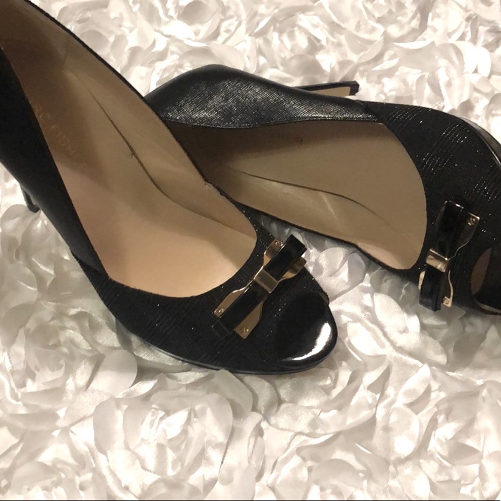 Marc Fisher Dress Shoe